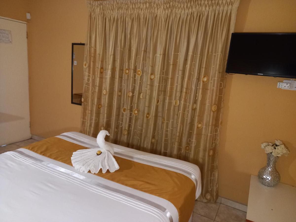 Bed and Breakfast Rest Shade Bed&Breakfast Palapye Exterior foto